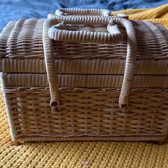 Woven Rattan Handbag - Picture 3 of 3